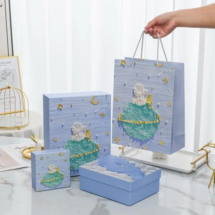 Custom Luxury Oil Painting Makeup Box | Magnetic Rigid Cosmetic Packaging | Wholesale Supplier